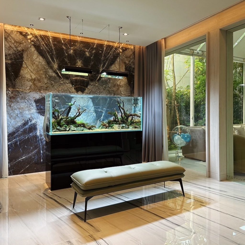 Khun Oak_Baan Ladprao_Private Residence aquarium