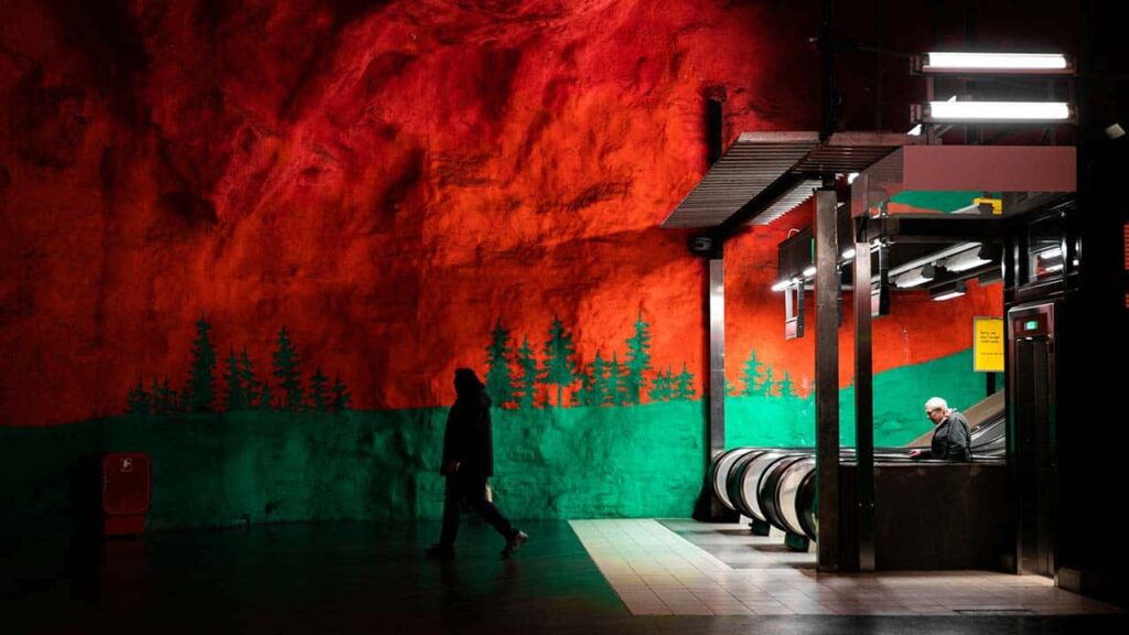 Solna Subway Station 5 1024x576